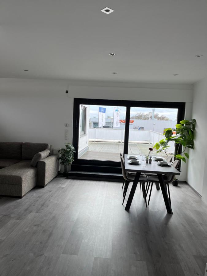Messewohnung/Ferienwohnung Cologne Exterior photo